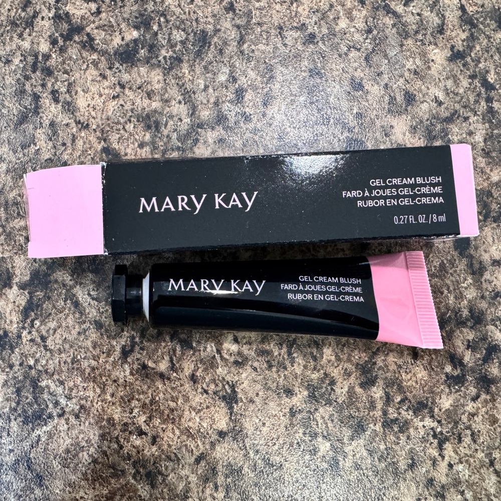 NEW Mary Kay Gel Cream Blush, Blushing Pink, 180610, Discontinued